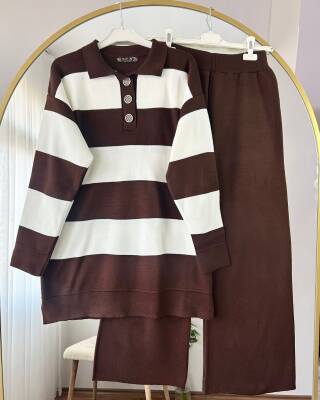 ERVA ÖNÜ DÜĞMELİ DOKUMA TRİKO TAKIM 1001-13-KAHVE