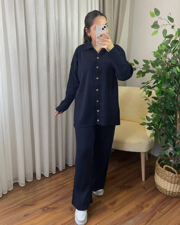 MİRA ÖNÜ DÜĞMELİ ÇİZGİLİ TRİKO TAKIM 1011-03-LACİVERT - 1