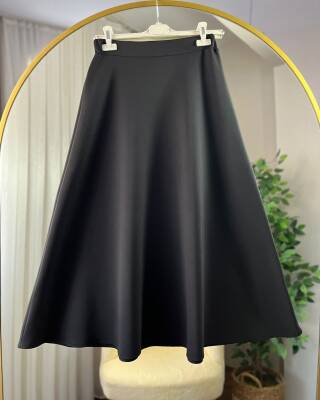 TURA BELİ LASTİKLİ KLOŞ ETEK 5004-01-SİYAH